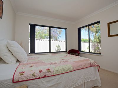 180b Alice Street, Doubleview