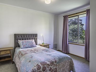 407 Village Drive, Kingston