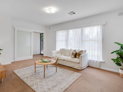 52 Botanic Grove, Campbelltown