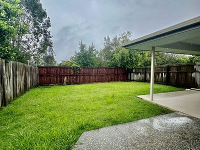 1 / 22 Berry Street, Caboolture South