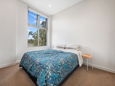 213 / 25 Regent Honeyeater Grove, North Kellyville