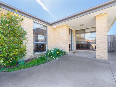 167 Halloran Drive, Jerrabomberra