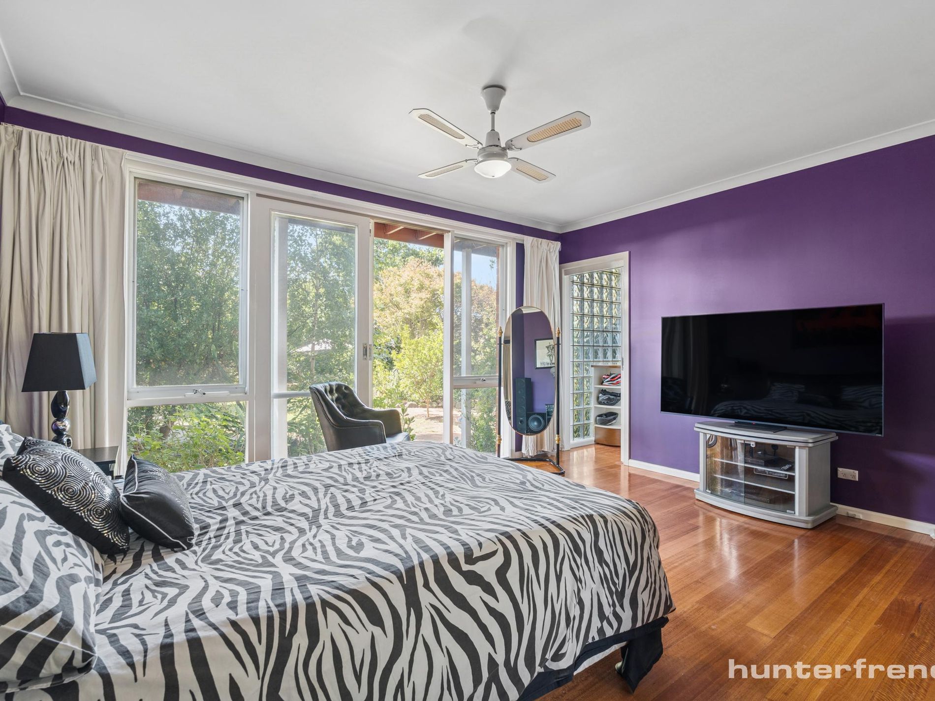 37 Myrtle Grove, Altona