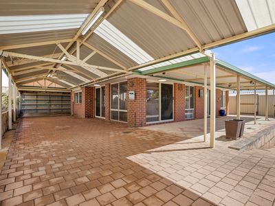 10 Muir Close, Waikiki