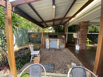 24 Cassandra Crescent, Urangan