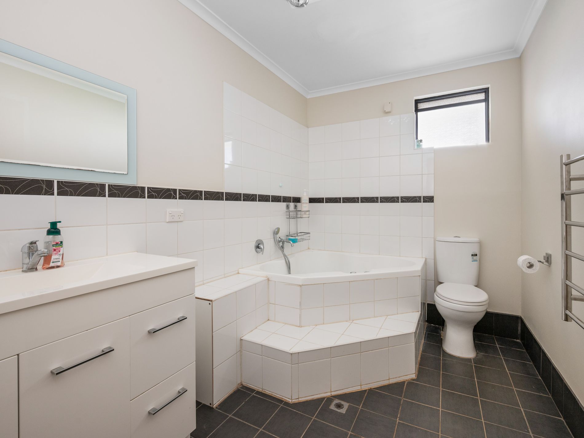 122 Clancy Street, Victory Heights