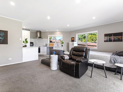 21 Seon Place, Birkdale