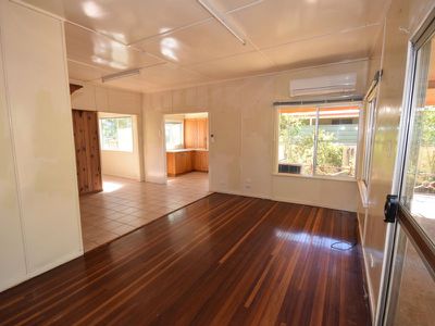 33 Crane Street, Longreach