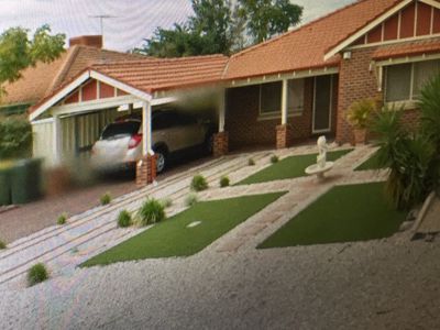 5 Nyinda Entrance, South Guildford