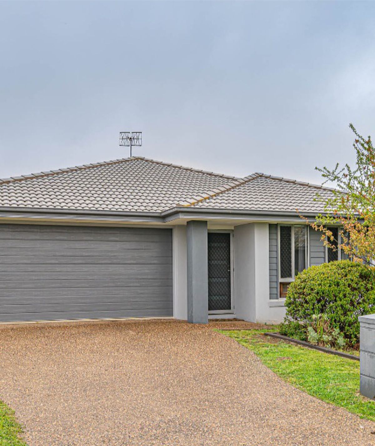 34 Claret Ash Drive, Guyra Country Wide Property