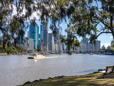 3 / 64 Lambert Street, Kangaroo Point