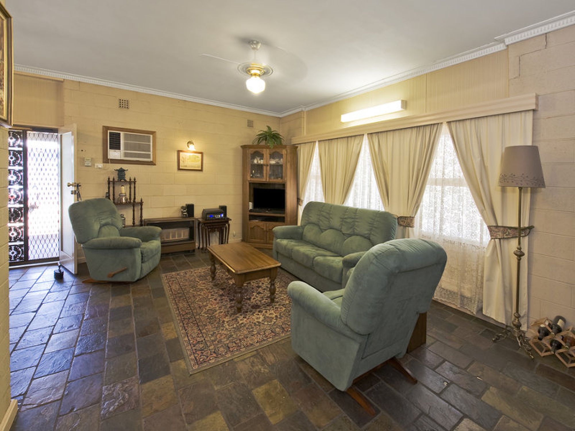 1 Lindsay Street, Vale Park