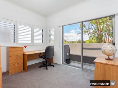 1 / 29 Rawlins Street, Glendalough