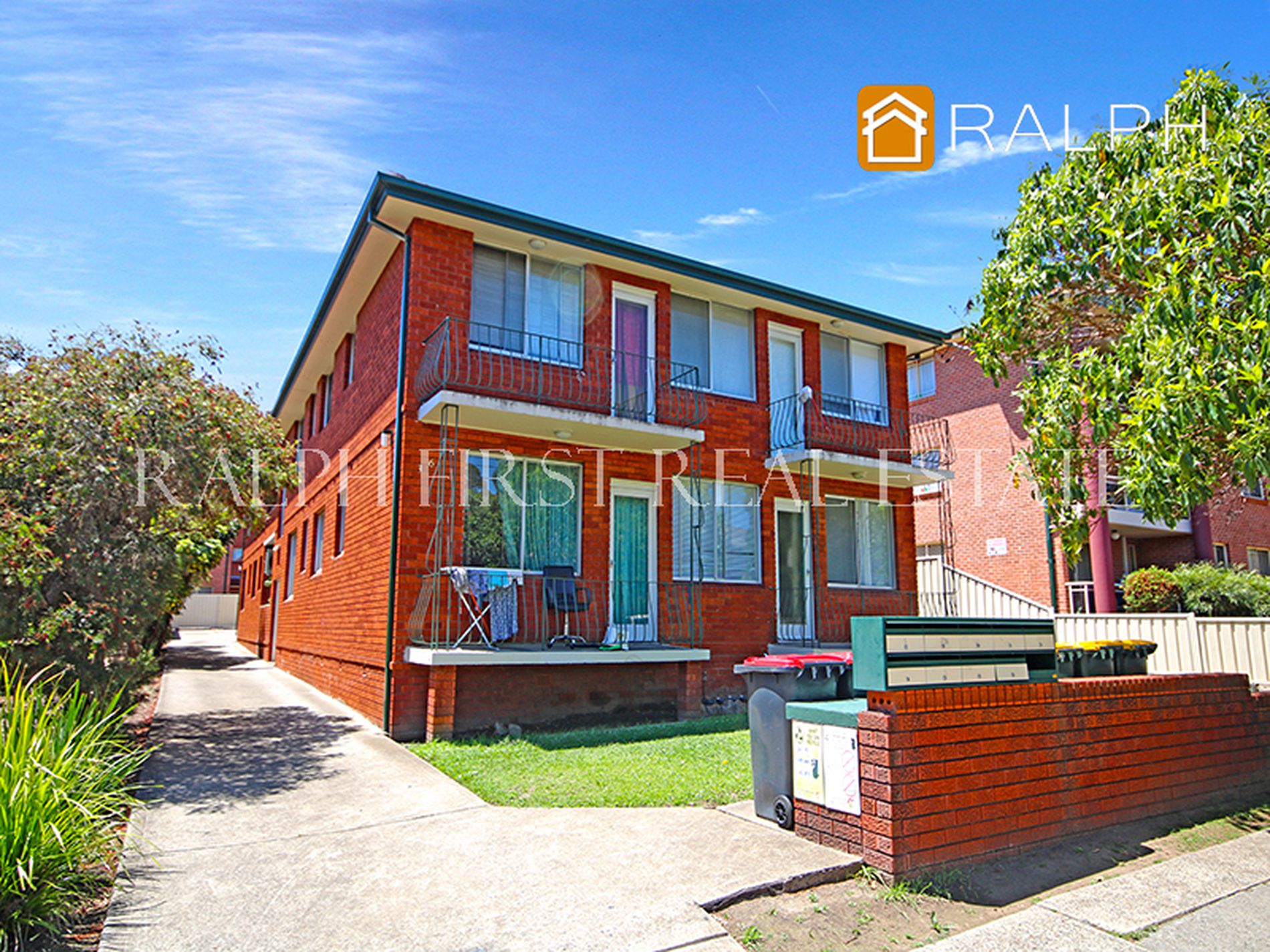 1 / 36 Sproule Street, Lakemba