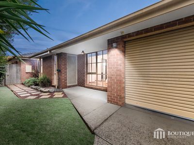 17 Francine Court, Narre Warren