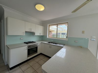 1 / 56-60 Duke Street, Woonona