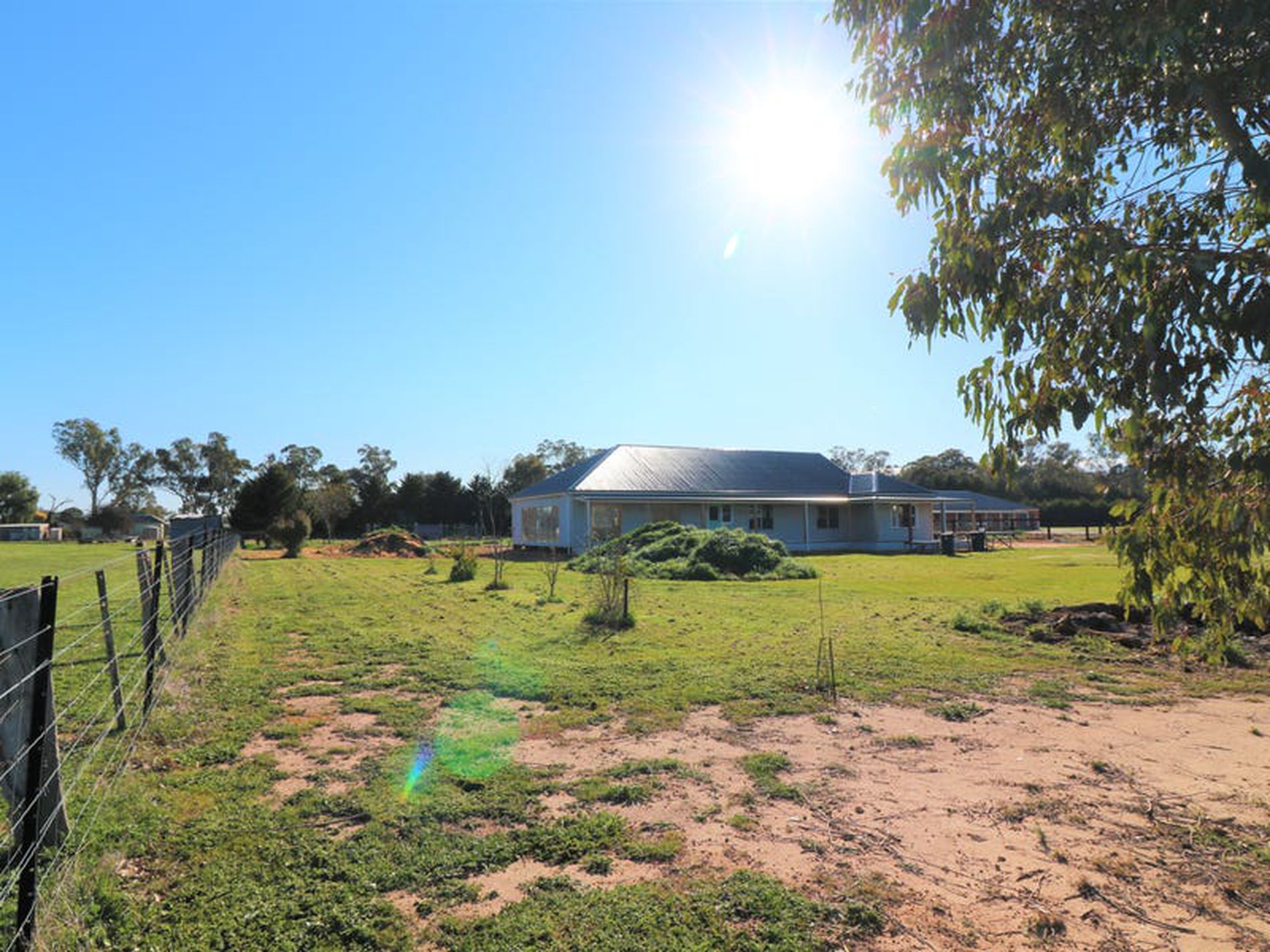 12 Farrah Place, Avenel