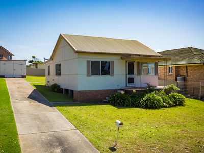 17 ERNEST STREET, Dalmeny