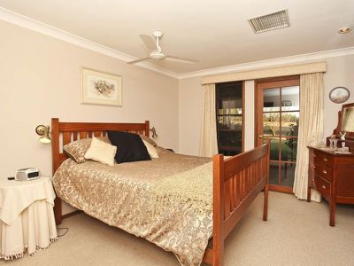 'Silverdale',15R Beni Drive, Dubbo