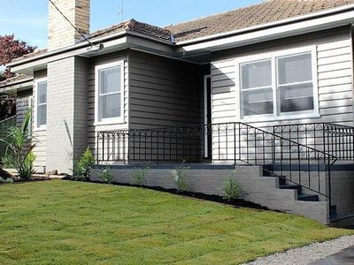 2A Leonard Avenue, Flora Hill