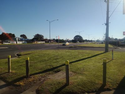 15 Settlement Road, Belmont