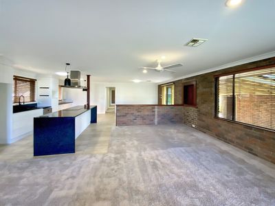9 Wyndham Avenue, Forbes