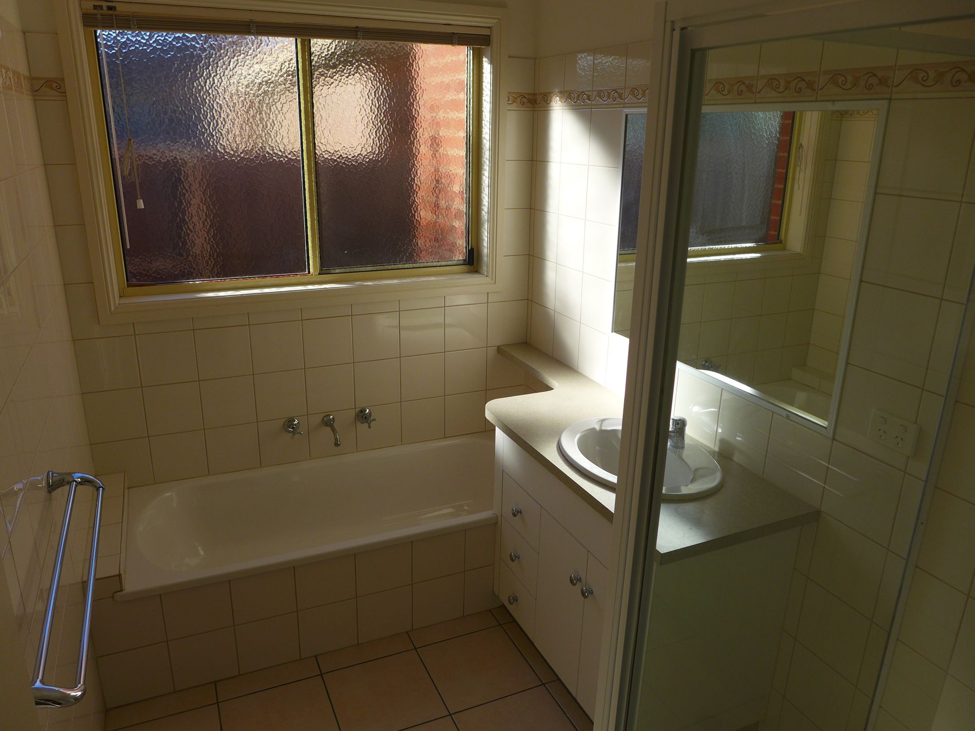 2 / 224 High Street, Belmont