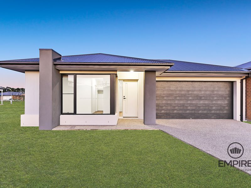 14 Labrador Street, Clyde North