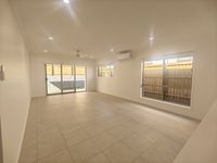 13 Airfield Street, Park Ridge