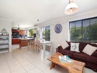 2 / 137 Sunset Boulevarde, Tweed Heads West