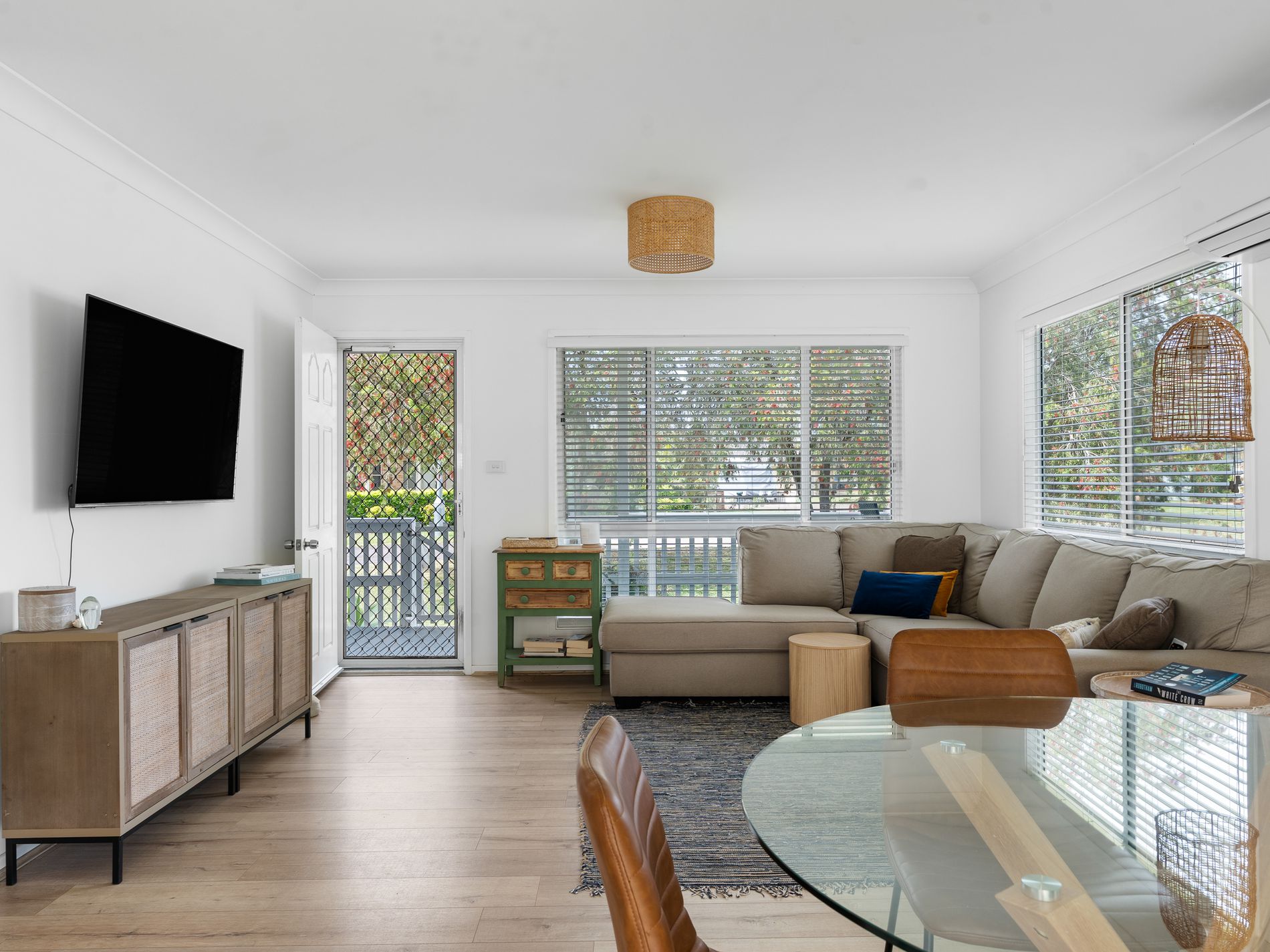 10 Lakewood Grove, Burrill Lake