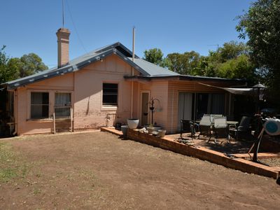 4 Forster Street, Parkes