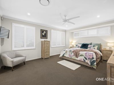 8 Regal Cl, Heathwood