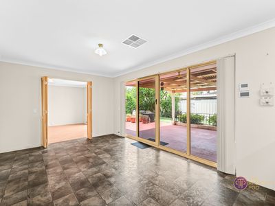 47 Lakesend Road, Thornlie