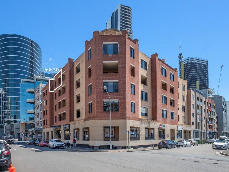 30 / 2 - 6 Kendall Street, Harris Park