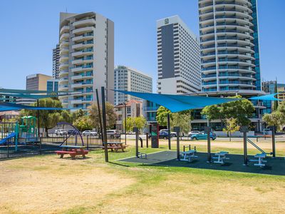 407 / 108 Terrace Road, East Perth