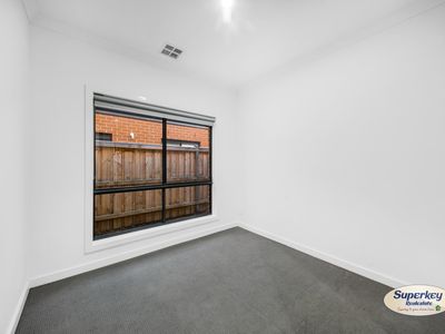 9 Valance Street, Tarneit