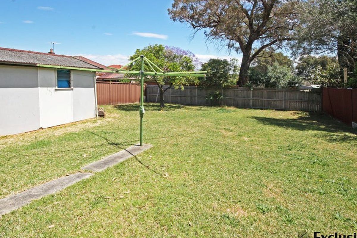 81 Burwood Road, Enfield