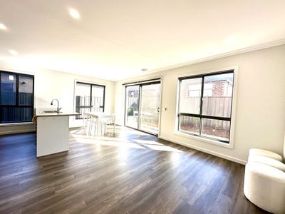 7 Pedirka Road, Truganina
