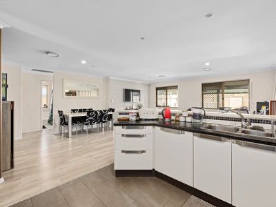 41 Leatherwood Way, Huntingdale