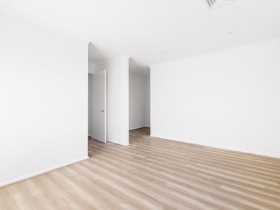 5 Amalgam Avenue, Fraser Rise