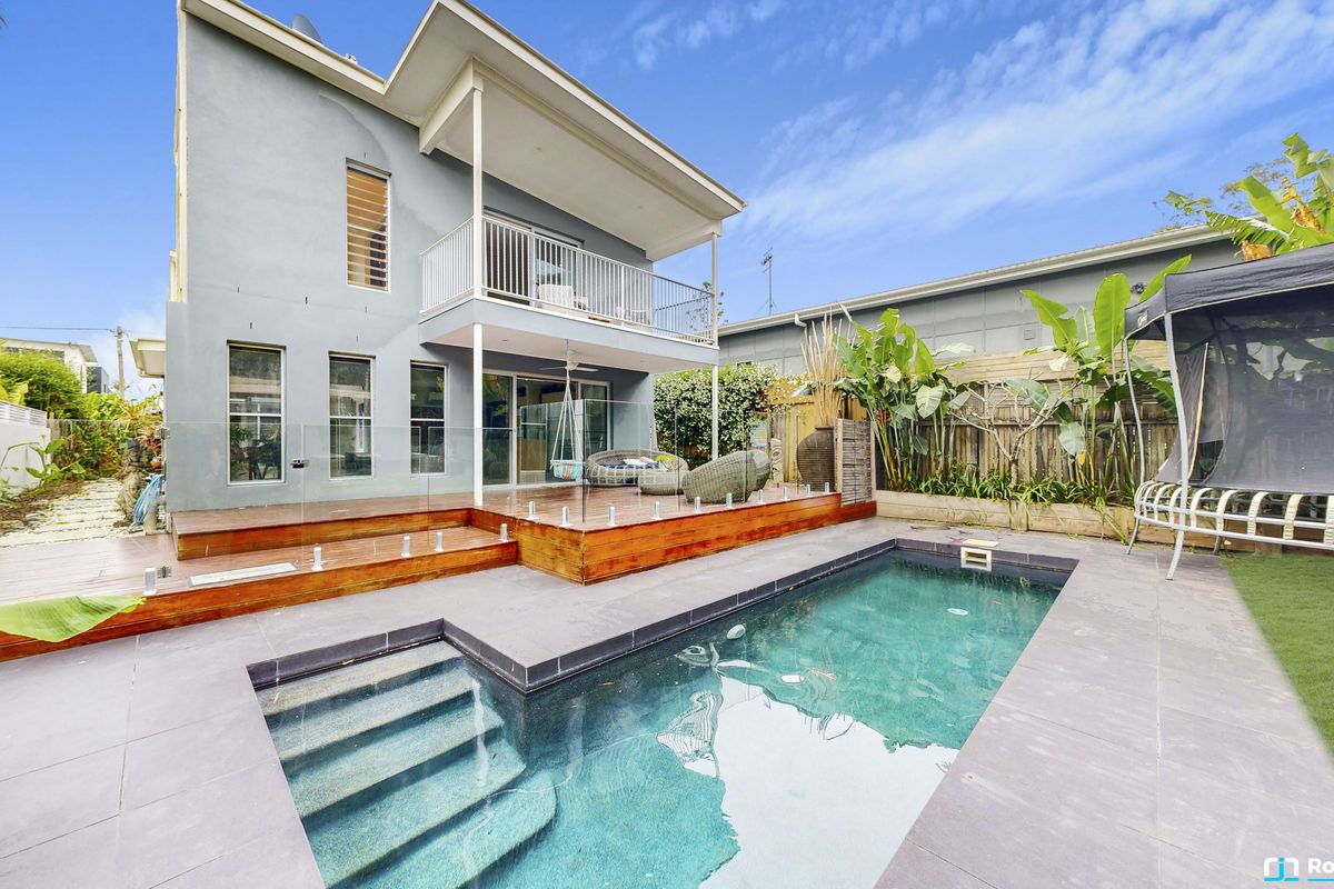 25 Myles Street, Tewantin