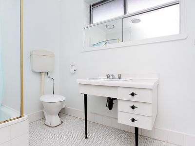 5 / 16 Coronation Street, Kingsville