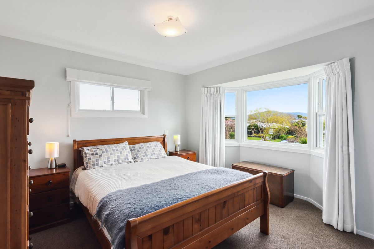 9 Ross Grove, Paraparaumu