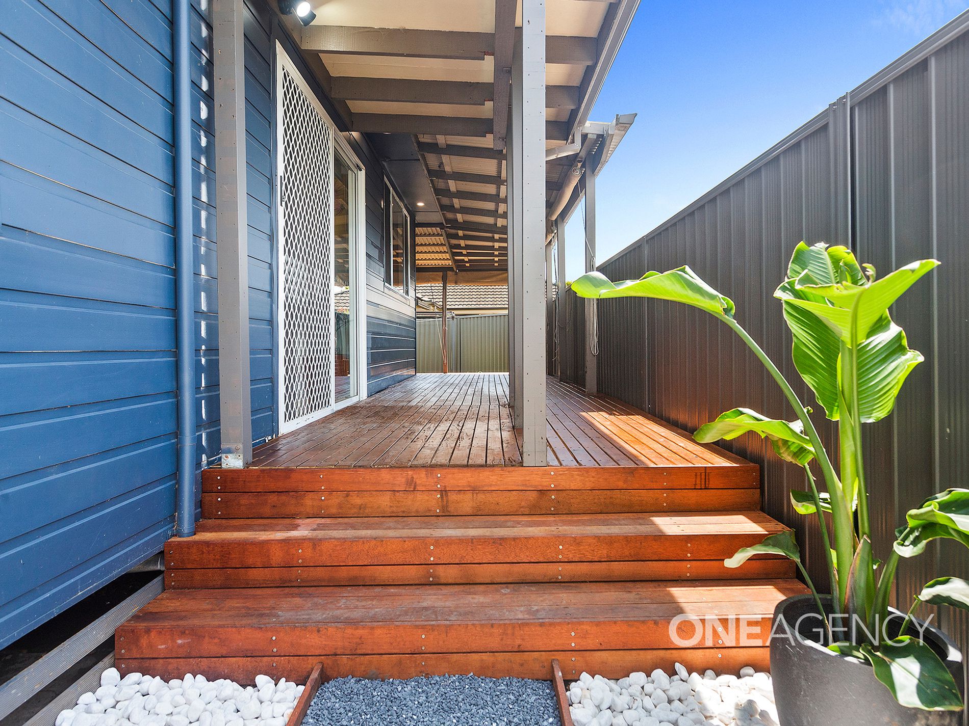 4 Barton Street, Oak Flats