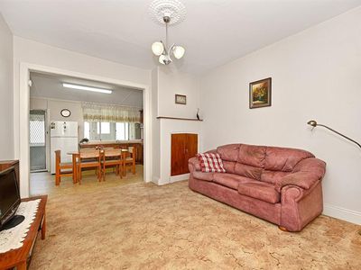 92 Wollongong Road, Arncliffe