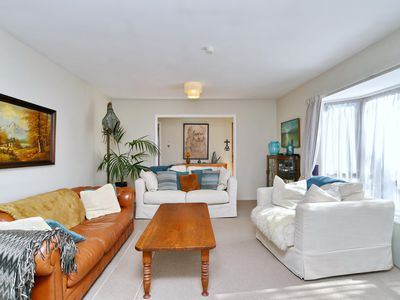 7 Heriott Close, Burwood