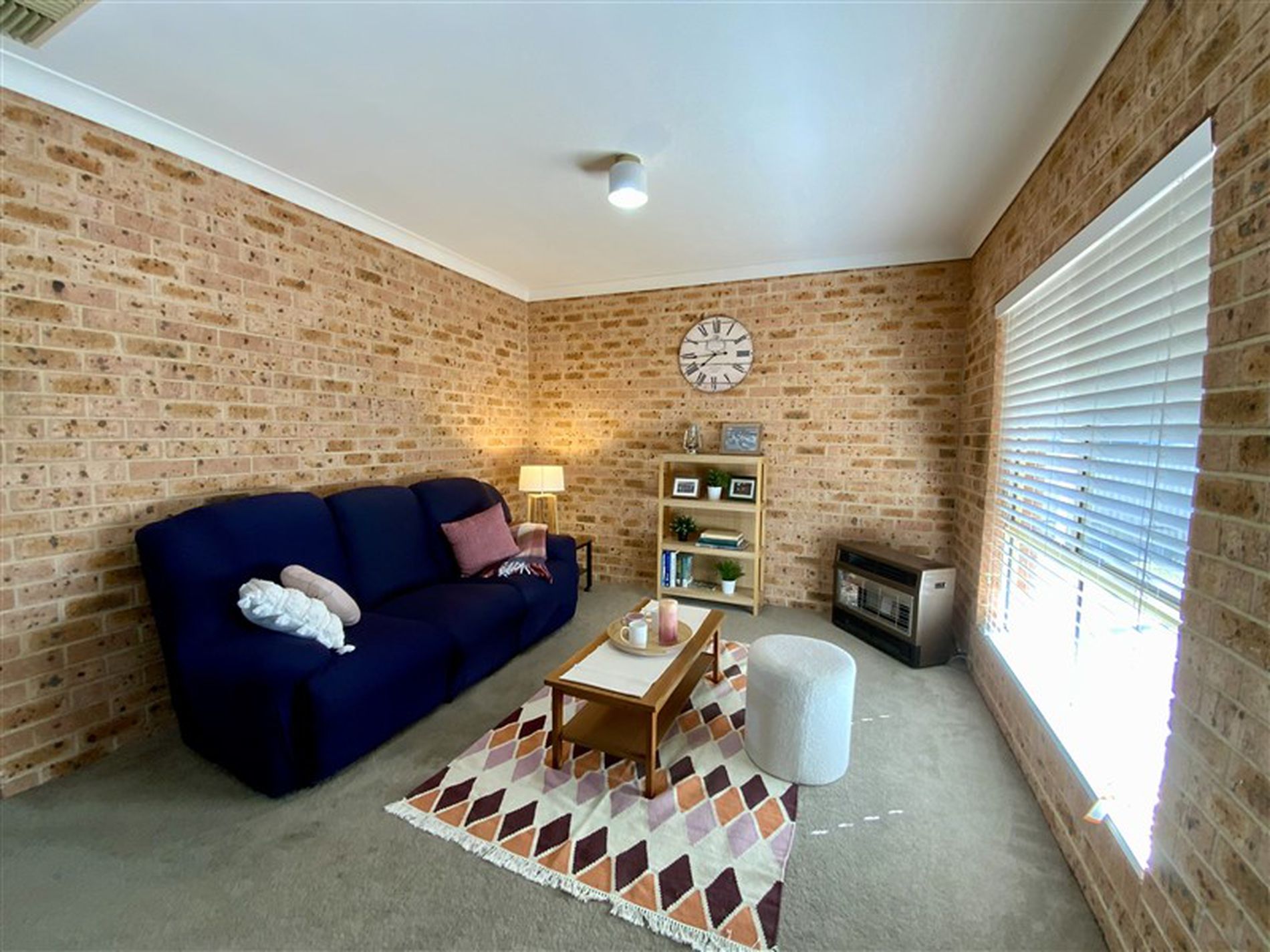 1/124 York Street, Forbes