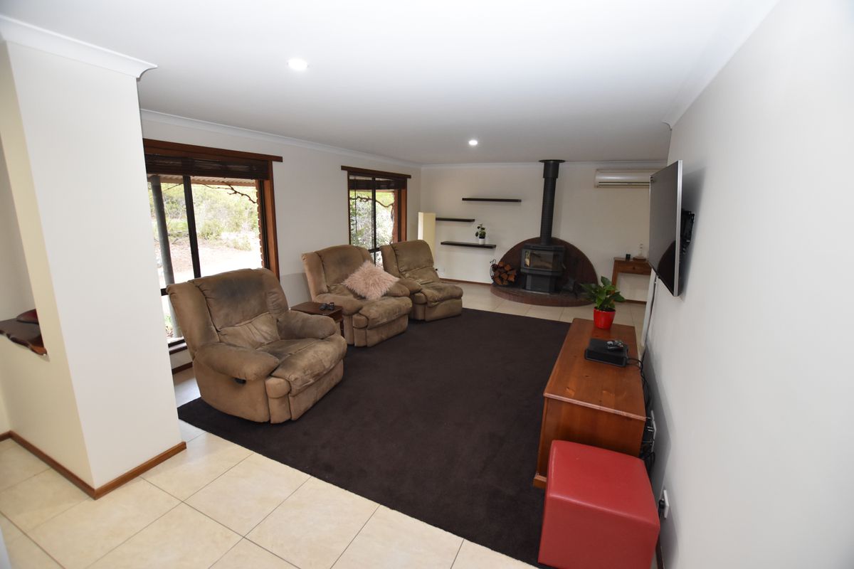 15 Devine Road, Kialla West