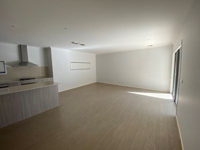 2 Viking Street, Tarneit